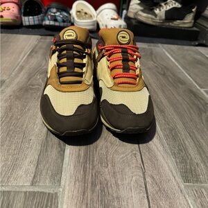 Travis scott air max 1